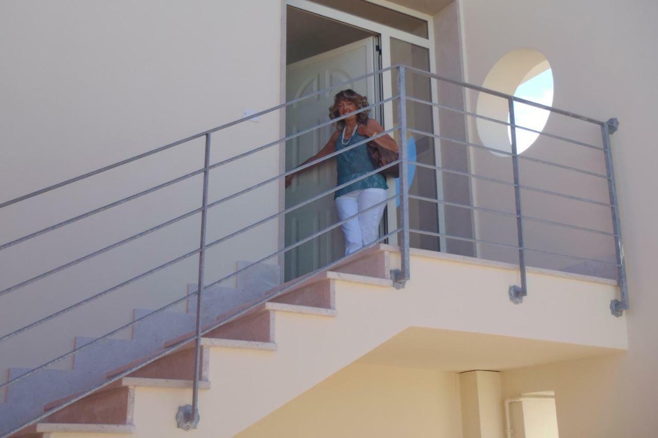 Appartamento A Due Passi Dal Mare Torre Lapillo Buitenkant foto